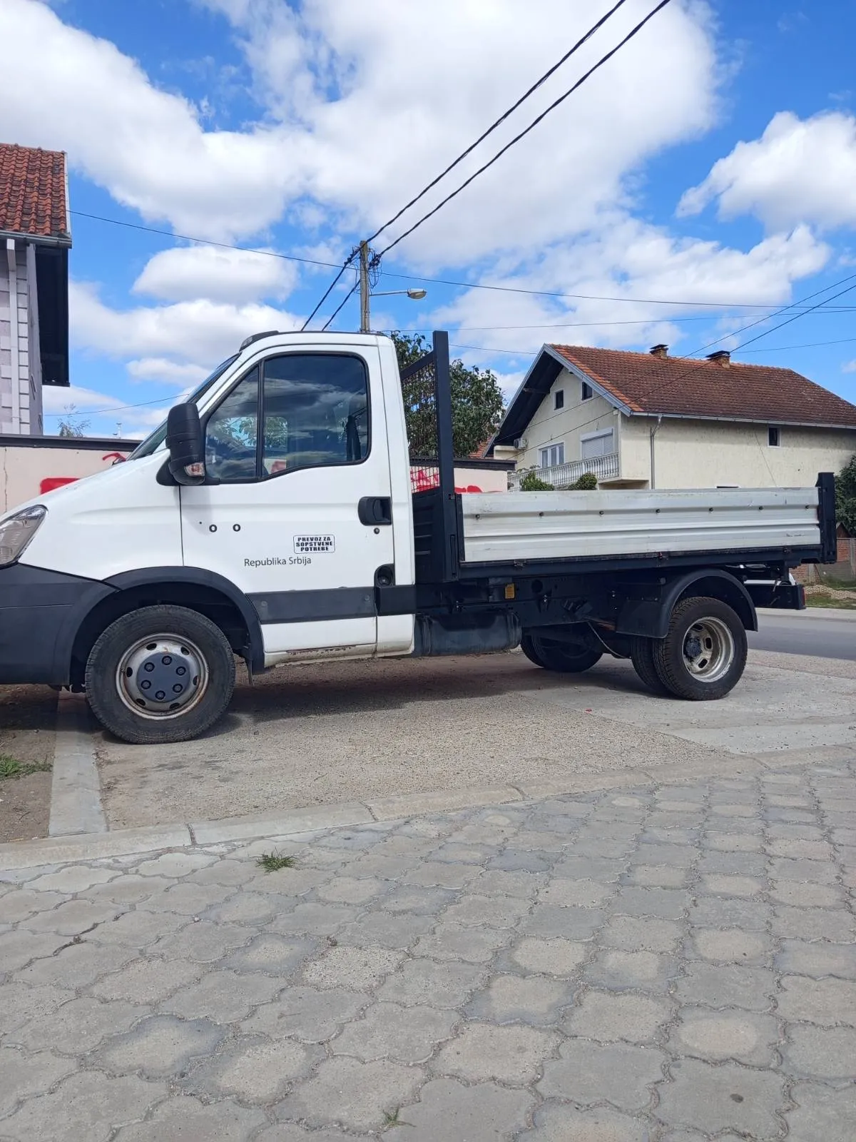 Picture of a tipper truck