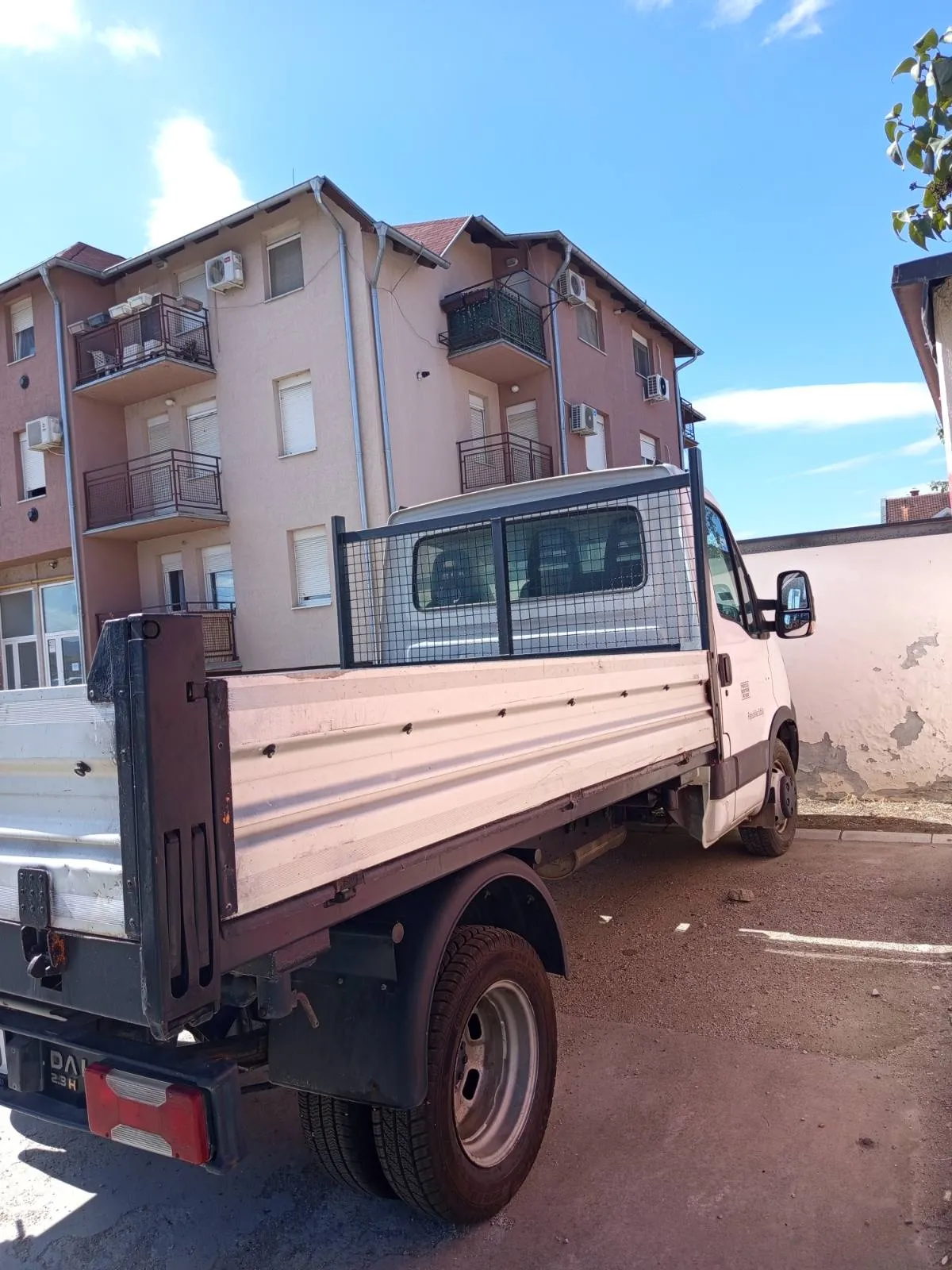 Picture of a tipper truck